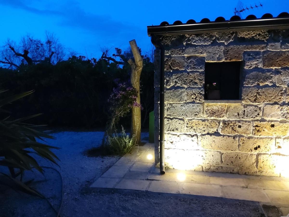 Aradeo Casetta Vacanza In Campagna מראה חיצוני תמונה