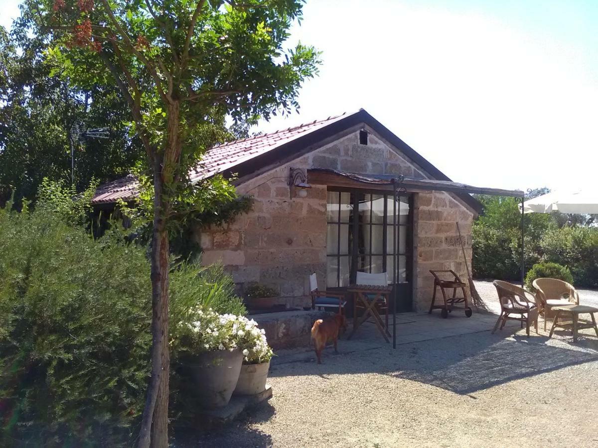 Aradeo Casetta Vacanza In Campagna מראה חיצוני תמונה