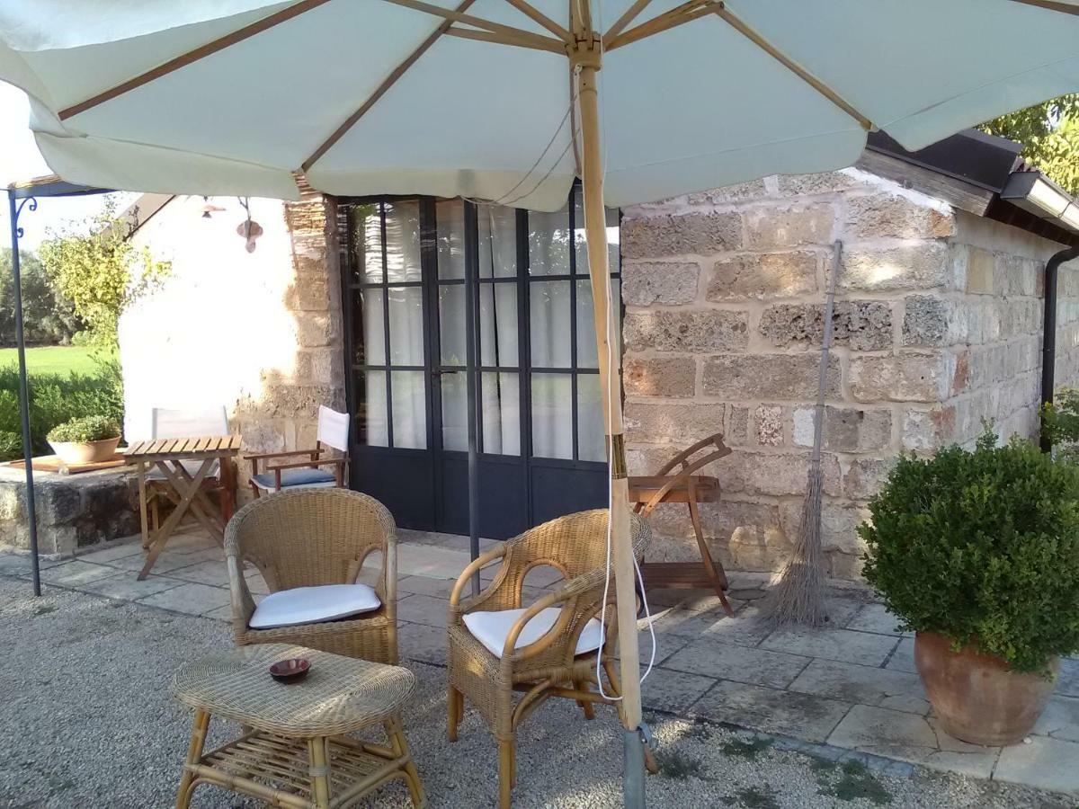 Aradeo Casetta Vacanza In Campagna מראה חיצוני תמונה