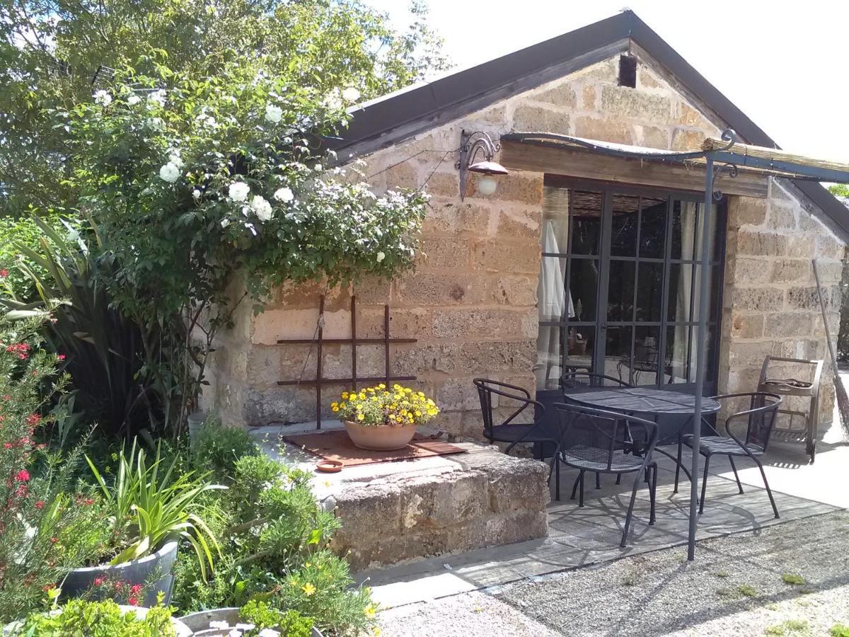 Aradeo Casetta Vacanza In Campagna מראה חיצוני תמונה